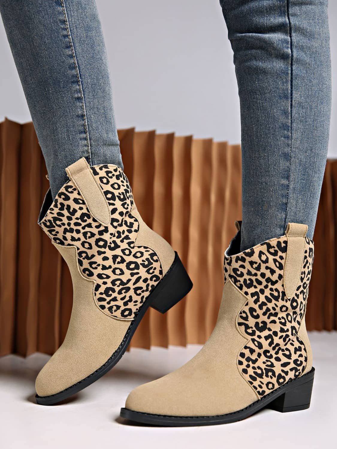 women's leopard ankle boots Khaki