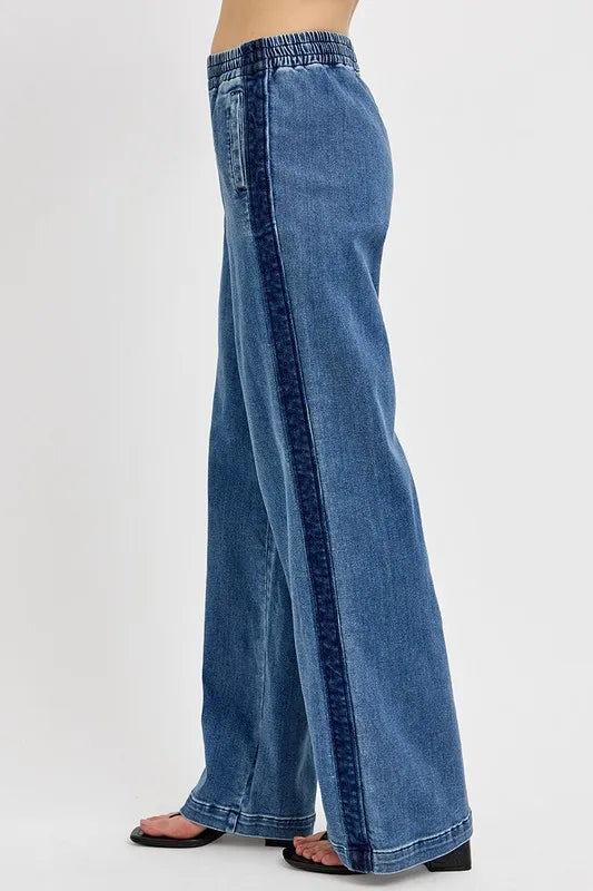 Wide Leg Jeans With Elastic Waist