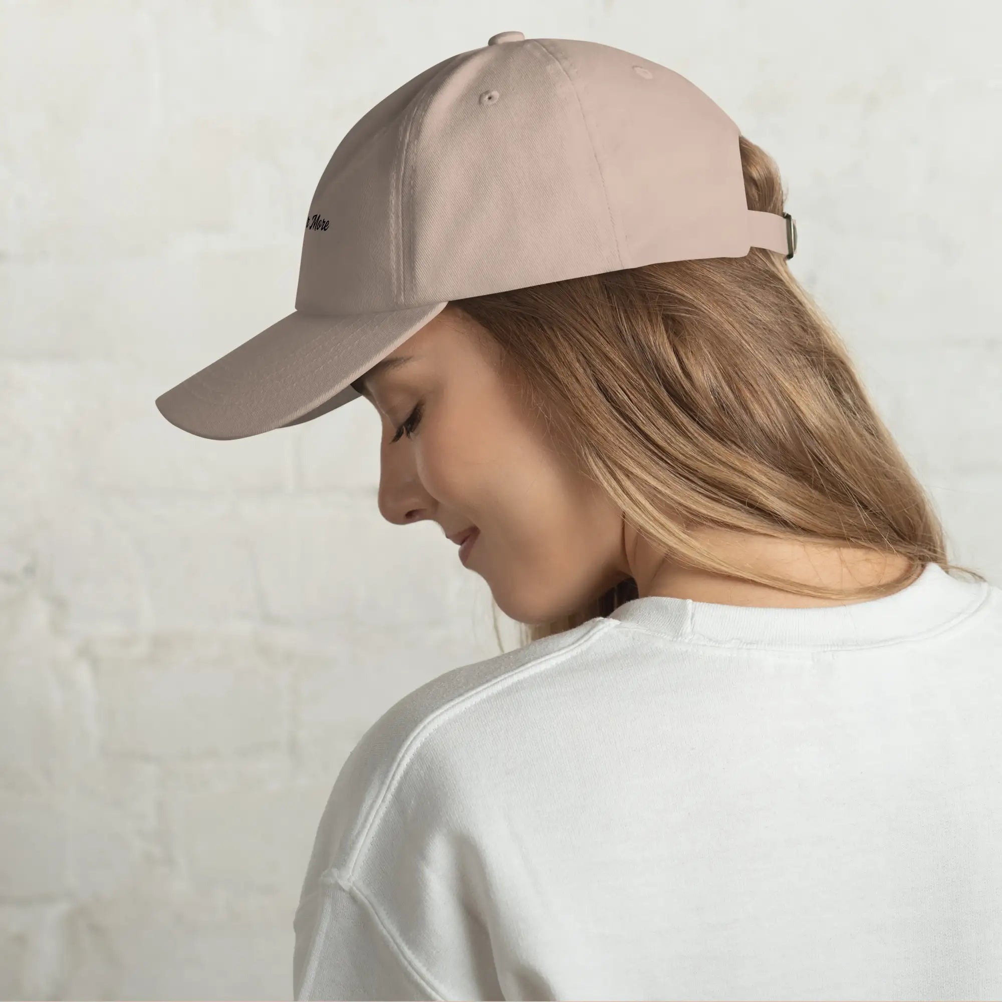 women's baseball cap​